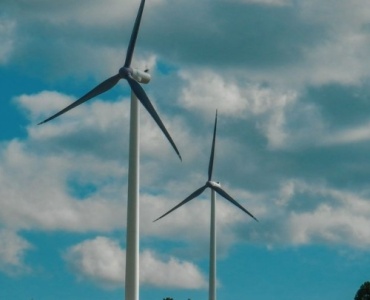 Elektrik Faturanızı Doğayla Azaltın: Yenilenebilir Enerjiyle Tasarruf Etmenin 9 Pratik Yolu