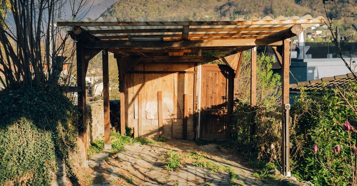 Hafta Sonu Projesi: Yapısal OSB Panellerle Dayanıklı ve Şık Bir Çardak Nasıl Kurulur?